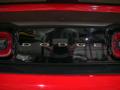 Used 2021 Dodge Challenger SRT Hellcat Redeye image 22