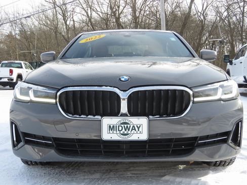 Used 2022 BMW 530i xDrive 530i xDrive w/ Premium Package image 2