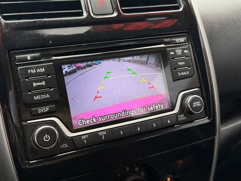 Used 2015 Nissan Versa Note SR image 20