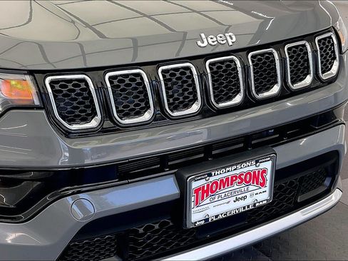 Used 2024 Jeep Compass Limited AWD/4WD image 30
