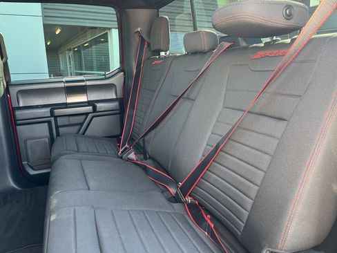 Used 2019 Ford F150 XLT w/ Equipment Group 302A Luxury image 32