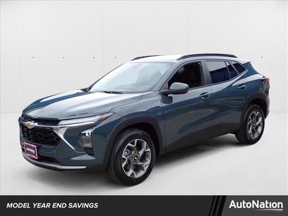 New 2025 Chevrolet Trax LT w/ Driver Confidence Package