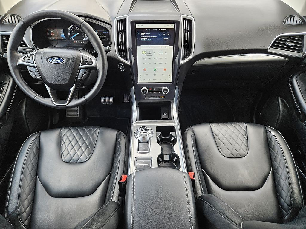 Used 2023 Ford Edge Titanium w/ Cargo Accessory Package AWD/4WD image 20