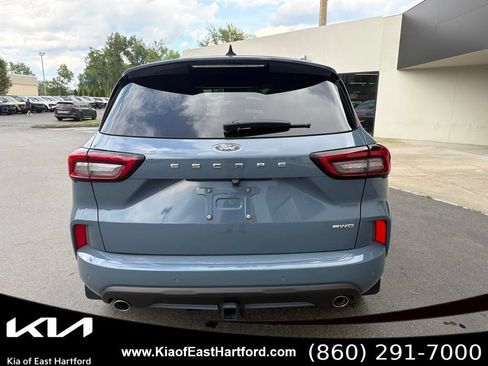 Used 2023 Ford Escape ST-Line Elite w/ Premium Technology Package AWD/4WD image 9