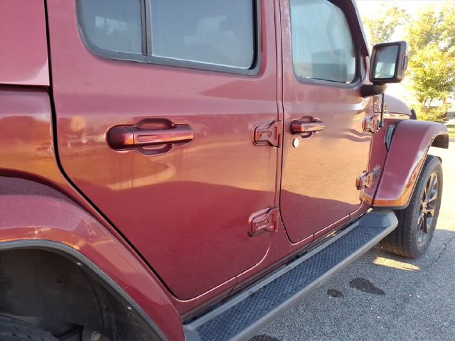 Used 2021 Jeep Wrangler Unlimited Sahara AWD/4WD image 9