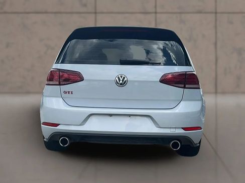 Used 2019 Volkswagen Golf 4-Door FWD image 5