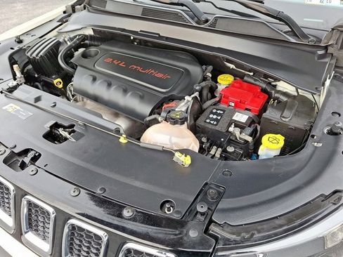 Certified 2019 Jeep Compass Latitude w/ Popular Equipment Group image 32