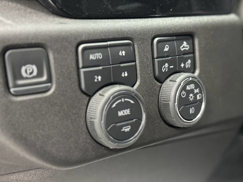 Used 2024 Chevrolet Silverado 1500 LTZ w/ LTZ Convenience Package II image 19