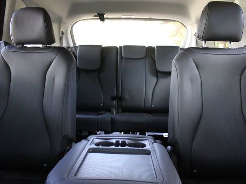 New 2026 Kia Carnival EX FWD image 61
