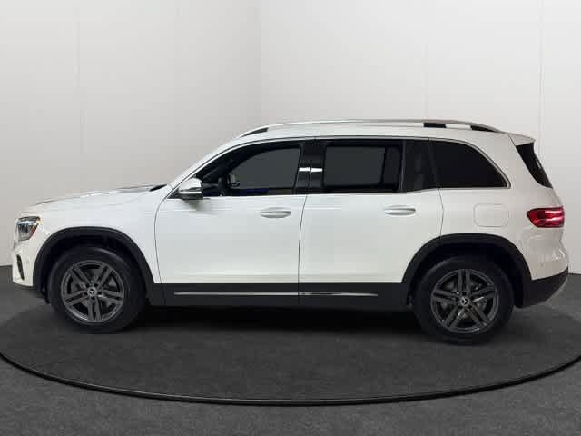 Certified 2026 Mercedes-Benz GLB 250 4MATIC image 3
