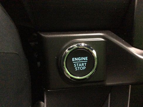 Used 2024 Ford F150 XLT w/ Equipment Group 303A High image 25