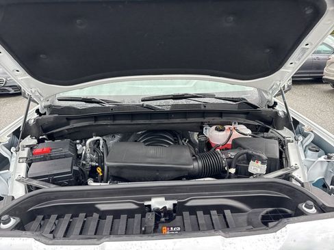 Used 2025 GMC Sierra 1500 SLT image 40