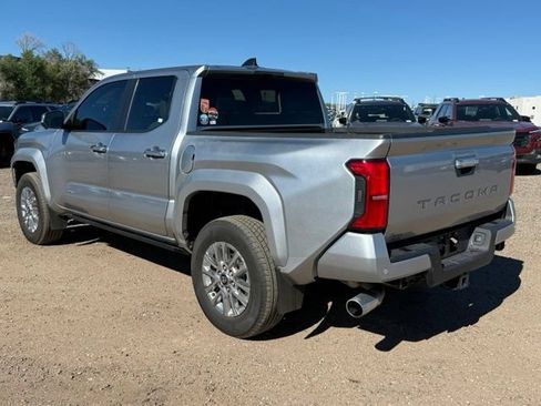 Used 2024 Toyota Tacoma Limited w/ Limited Package (LT) AWD/4WD image 3