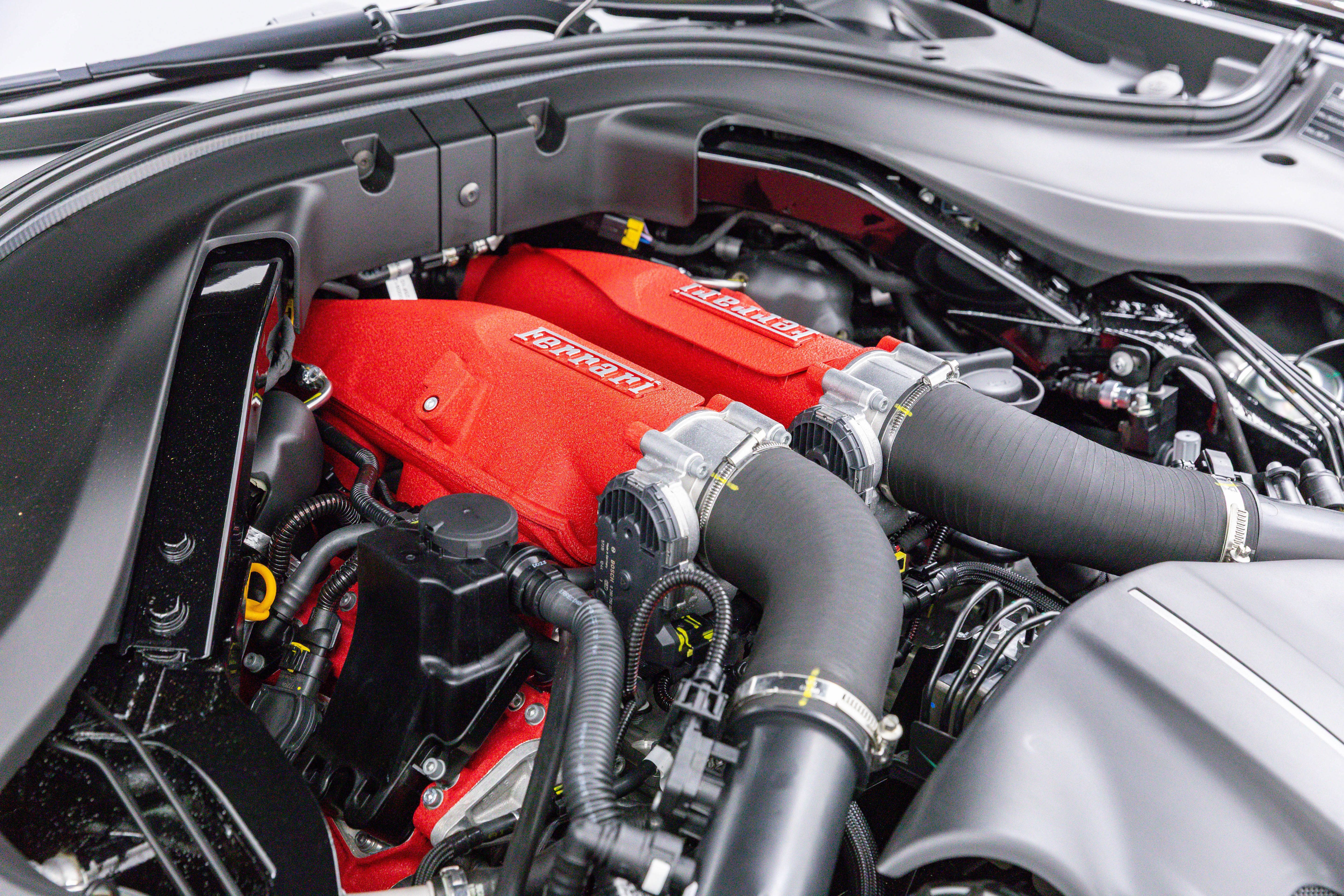 Certified 2026 Ferrari Roma Spider RWD image 43