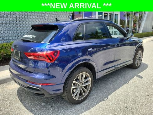 Used 2025 Audi Q3 2.0T Premium w/ Convenience Package AWD/4WD image 4