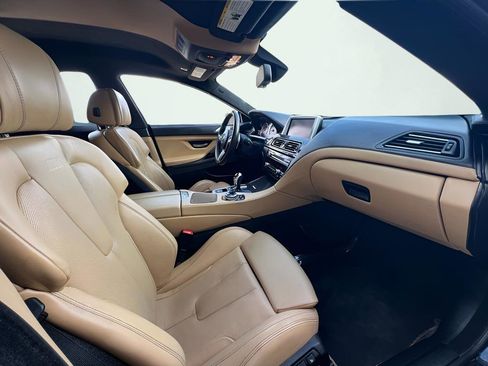 Used 2015 BMW M6 Gran Coupe image 36
