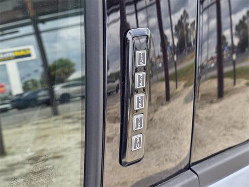 Used 2022 Ford F150 XLT w/ Equipment Group 302A High image 29