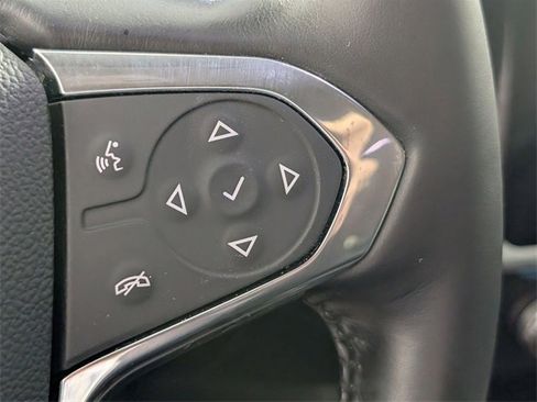 Used 2019 Chevrolet Traverse LT image 17