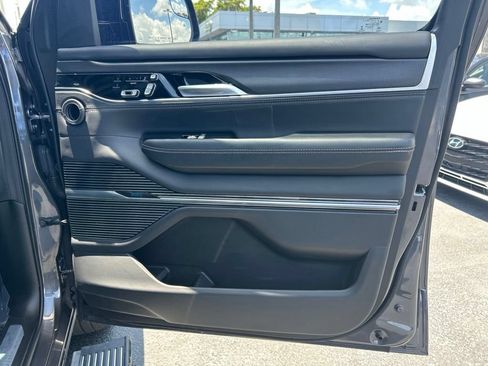 Certified 2024 Jeep Grand Wagoneer Series II Obsidian w/ Quick Order Packagew 28T AWD/4WD image 29