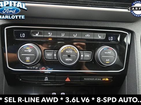 Used 2022 Volkswagen Atlas SEL R-Line AWD/4WD image 16