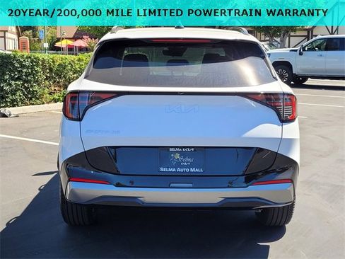 New 2026 Kia Sportage SX image 5