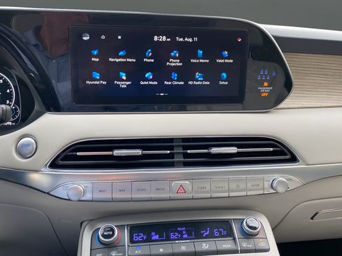 Used 2022 Hyundai Palisade Limited AWD/4WD image 13