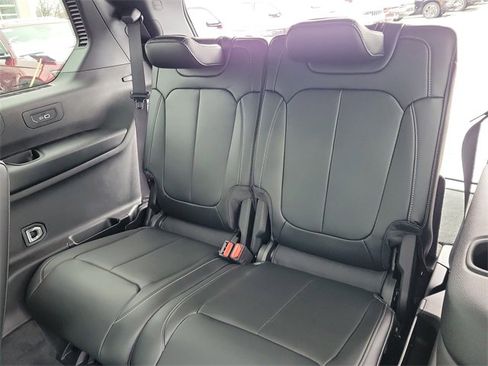 New 2025 Jeep Grand Cherokee L Limited w/ Trailer Tow Package image 24