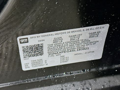 Used 2025 Chevrolet Equinox LT w/ Convenience Package II image 12