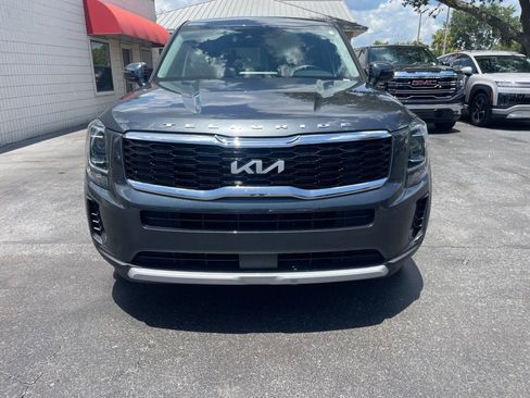 Used 2022 Kia Telluride LX AWD/4WD image 8