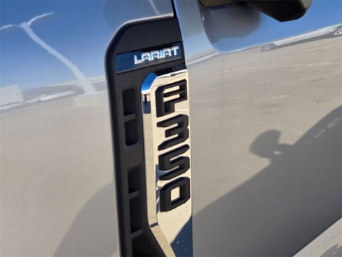 Used 2024 Ford F350 Lariat w/ Lariat Ultimate Package image 23
