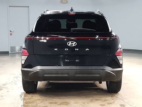 Used 2024 Hyundai Kona SEL FWD image 6