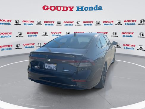 Used 2024 Honda Accord Sport image 8