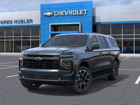 New 2026 Chevrolet Suburban RST AWD/4WD image 6