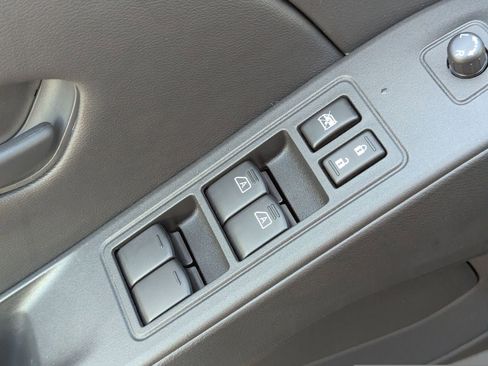 New 2026 Nissan Frontier SV w/ Tow Package image 14