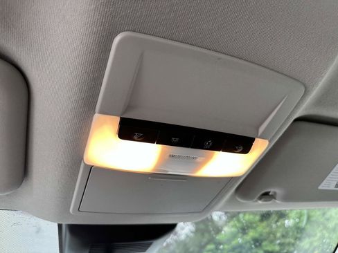 Used 2023 Nissan Sentra SV image 28