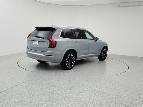 New 2026 Volvo XC90 B6 Plus w/ Protection Package Premier image 5