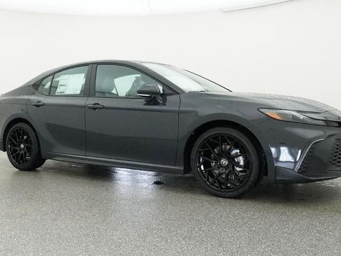 New 2026 Toyota Camry SE FWD image 28