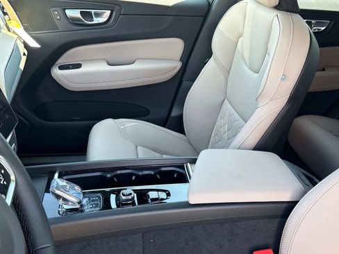 New 2026 Volvo XC60 B5 Plus w/ Climate Package image 20