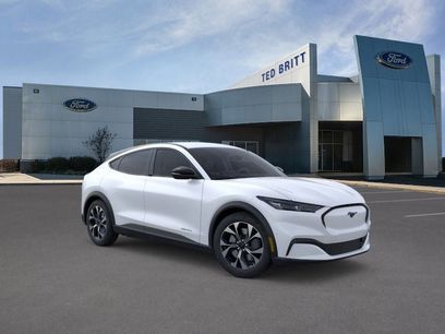 New 2025 Ford Mustang Mach-E Select w/ Comfort Package Lite