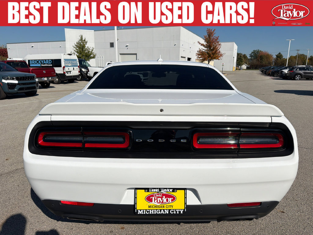 Used 2022 Dodge Challenger R/T w/ Plus Package RWD image 4