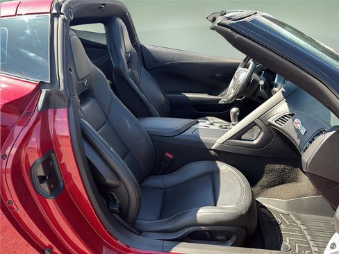 Used 2014 Chevrolet Corvette Stingray Coupe w/ Battery Protection Package RWD image 13