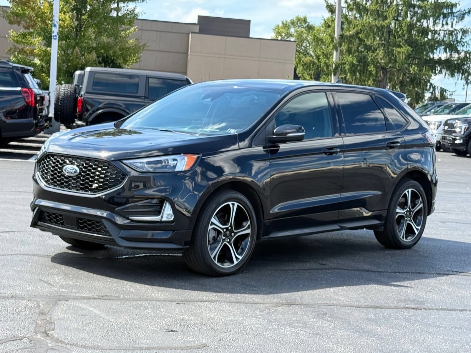 Used 2023 Ford Edge ST AWD/4WD image 7