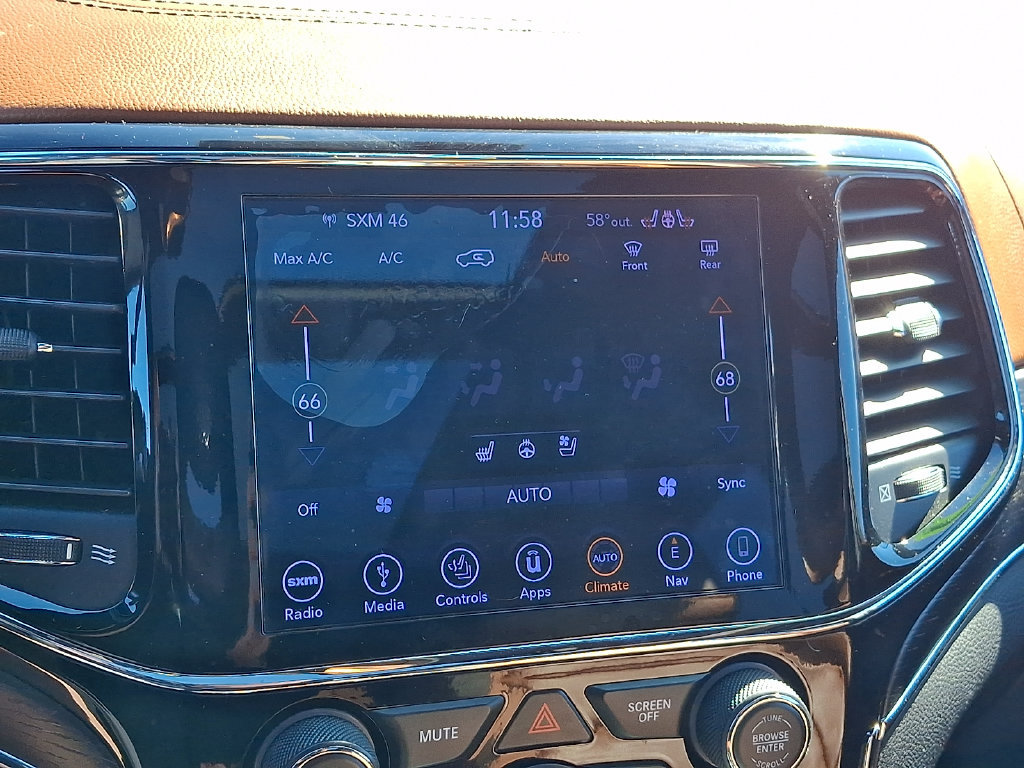 Used 2019 Jeep Grand Cherokee Summit AWD/4WD image 19