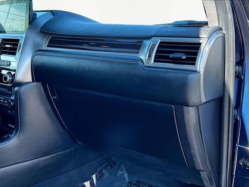 Used 2023 Lexus GX 460 Premium image 16