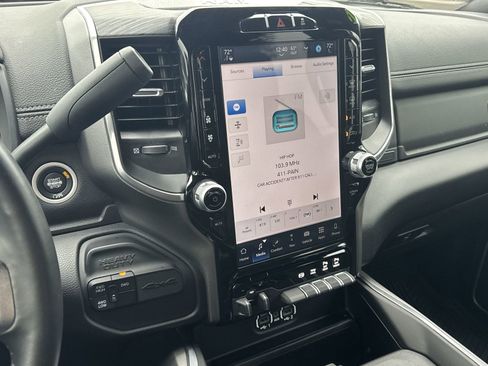 Used 2024 RAM 2500 Laramie w/ Night Edition image 23