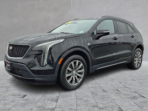 Used 2022 Cadillac XT4 Sport w/ Enhanced Visibility Package image 5