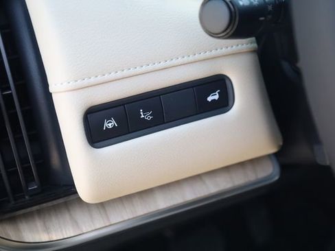 New 2026 Nissan Armada Platinum Reserve AWD/4WD image 9