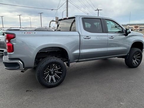 Used 2025 Chevrolet Silverado 1500 LT image 6