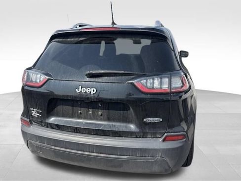Used 2019 Jeep Cherokee Latitude w/ Popular Appearance Group AWD/4WD image 14