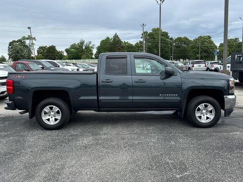 Used 2018 Chevrolet Silverado 1500 LT w/ All Star Edition AWD/4WD image 2